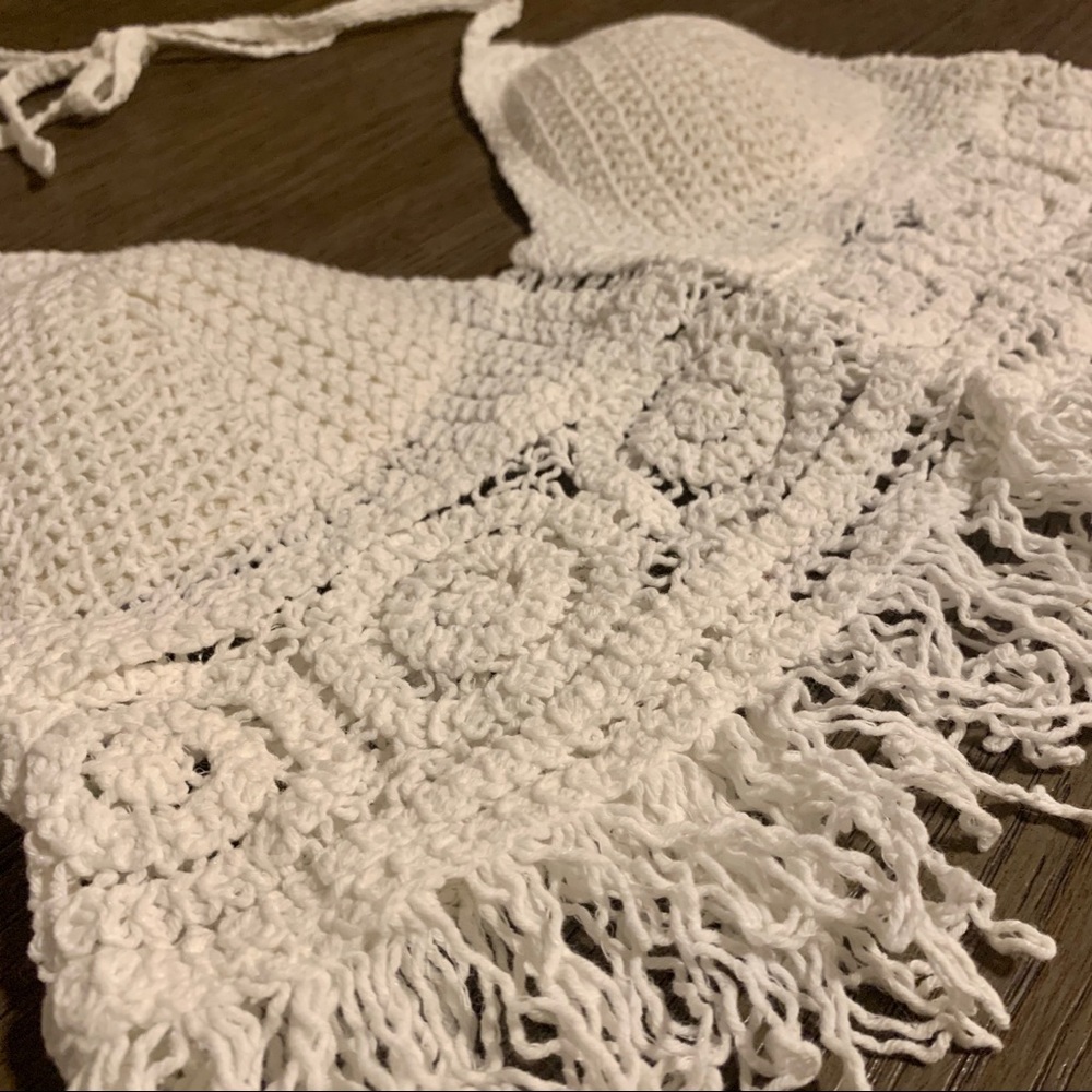 White Fringe Hem Open Back Halter Crochet Top - Picture 2 of 6